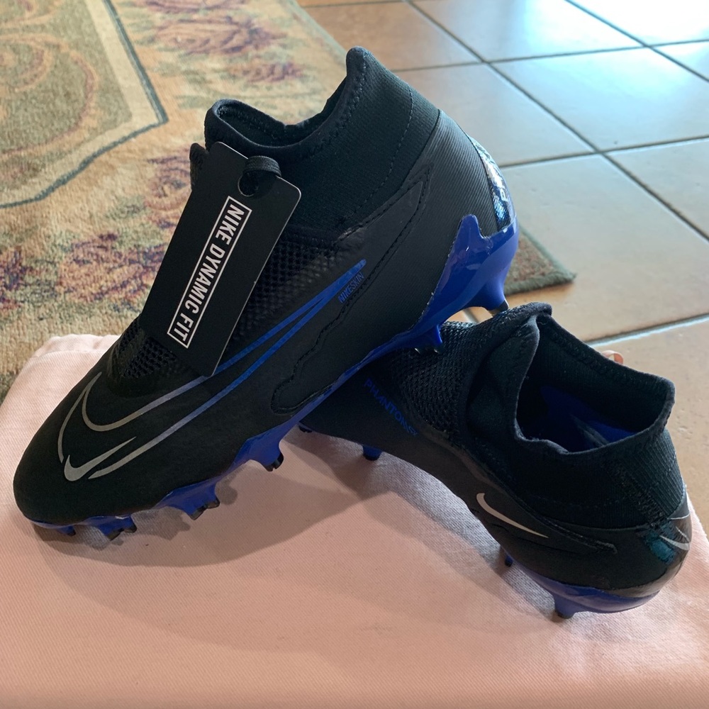 NIKE PHANTOM GX PRO DYNAMIC FIT FIRM GROUND CLEAT